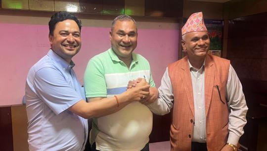 काँग्रेस र एमाले