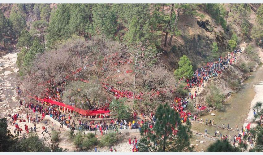 दलित पुजारी रहेको बैतडीको बनारसी धाममा जात्रा सुरु