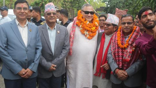  कमल बहादुर शाह