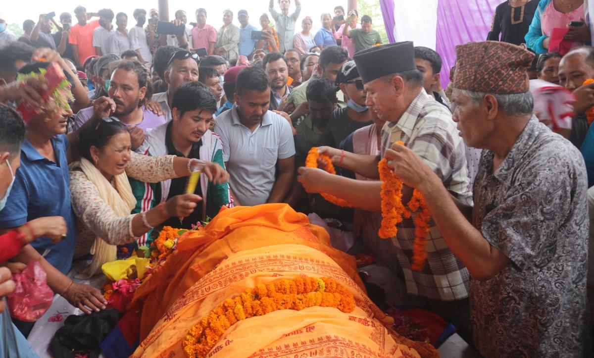 सुदूरपश्चिम प्रदेशका आन्तरिक मामिला तथा कानून मन्त्रीको पार्थिव शरिर