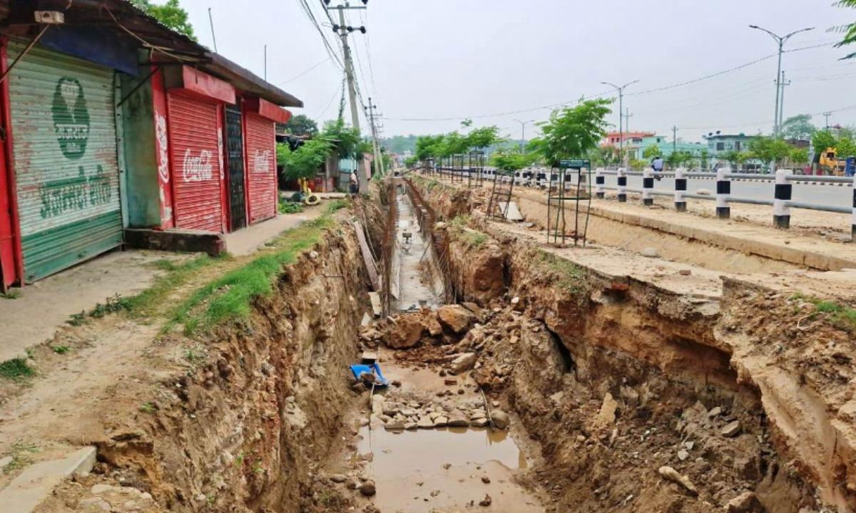नाली निर्माण