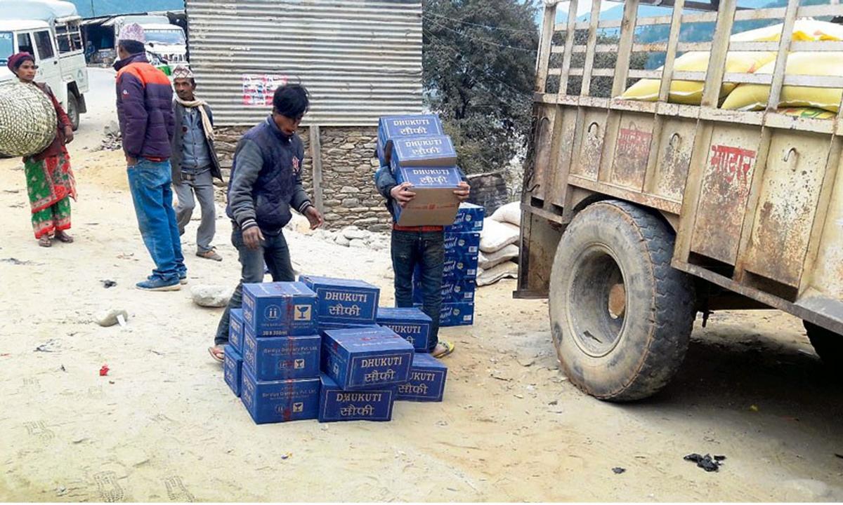 न्यून गुणस्तरको मदिराको बिक्री रोक्न एकजुट 
