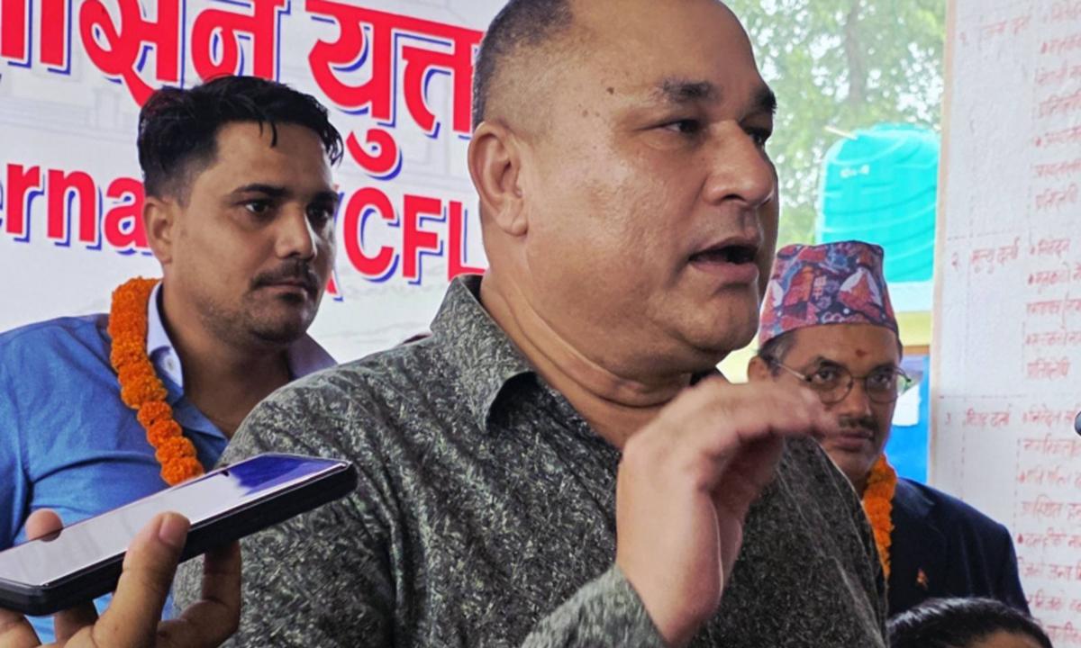 मुख्यमन्त्री कमलबहादुर शाह