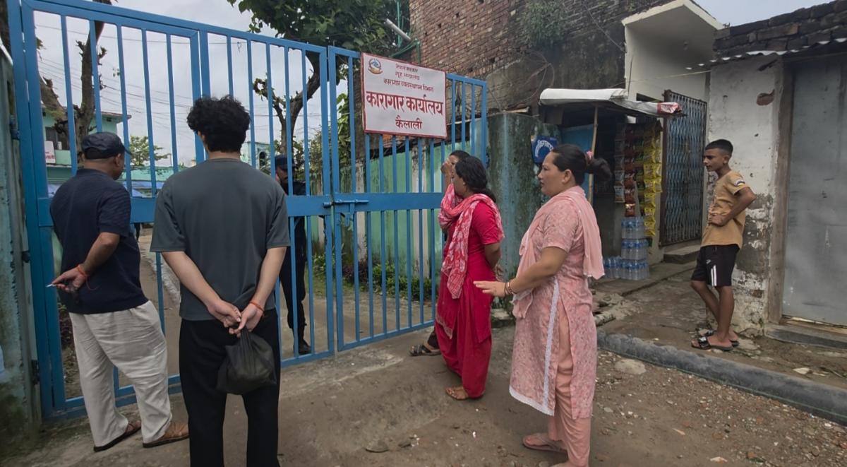 महेश चौधरी 